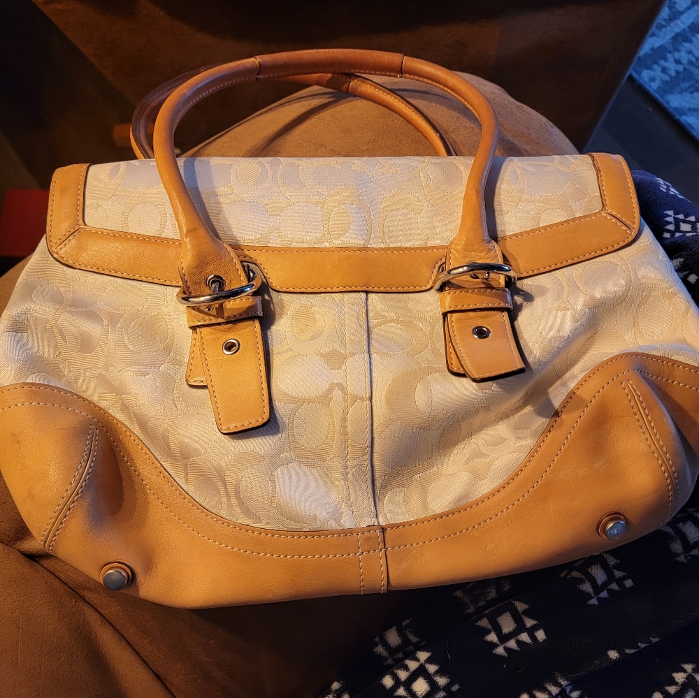 Coach purse